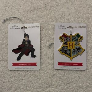 Hallmark Harry Potter and Hogwarts Crest Ornaments